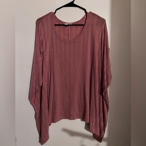 Boutique Fantstic Fawn flowy shirt.